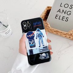 Чохол на iPhone 7 Plus/8 Plus НАСА "Астронавт" чорного кольору