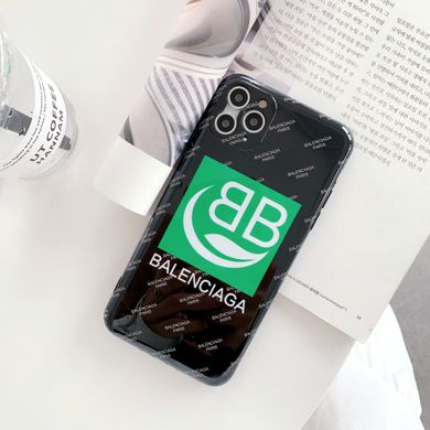 Черный чехол под Balenciaga на iPhone 11