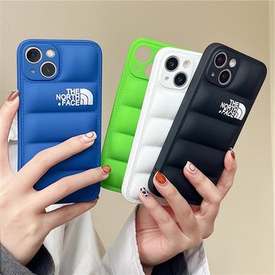 Пуферный чехол-пуховик для iPhone 15 Pro Max The North Face Белый